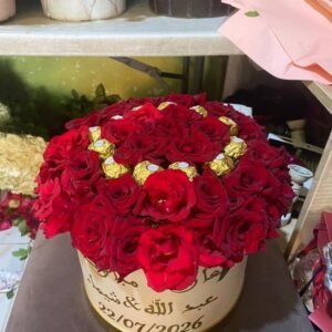 Boîte à chapeau de roses rouges & Ferrero Rocher
